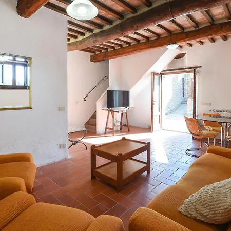 Nyaraló Ensoli Moncioni