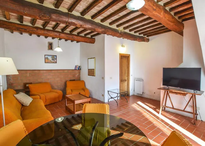 Ensoli Nyaraló Moncioni